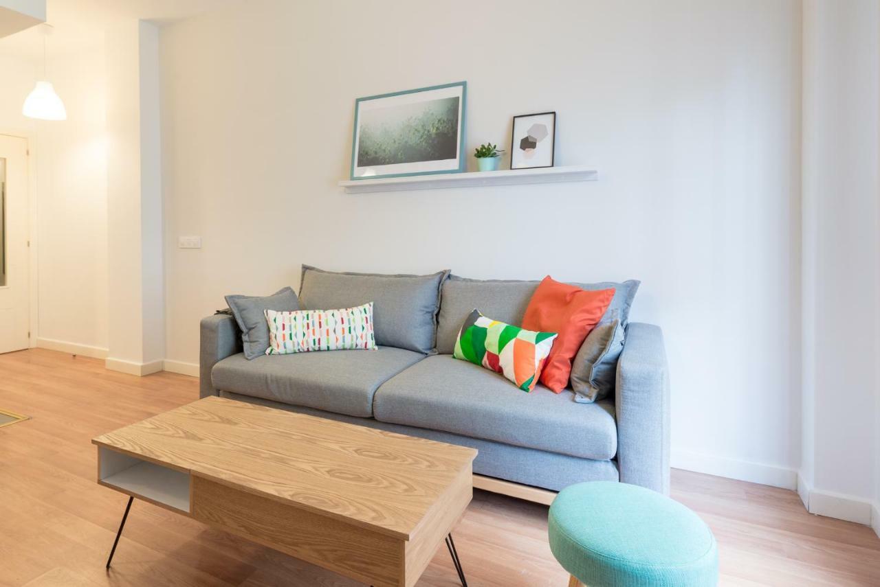 Homely Malaga Plaza Montano المظهر الخارجي الصورة