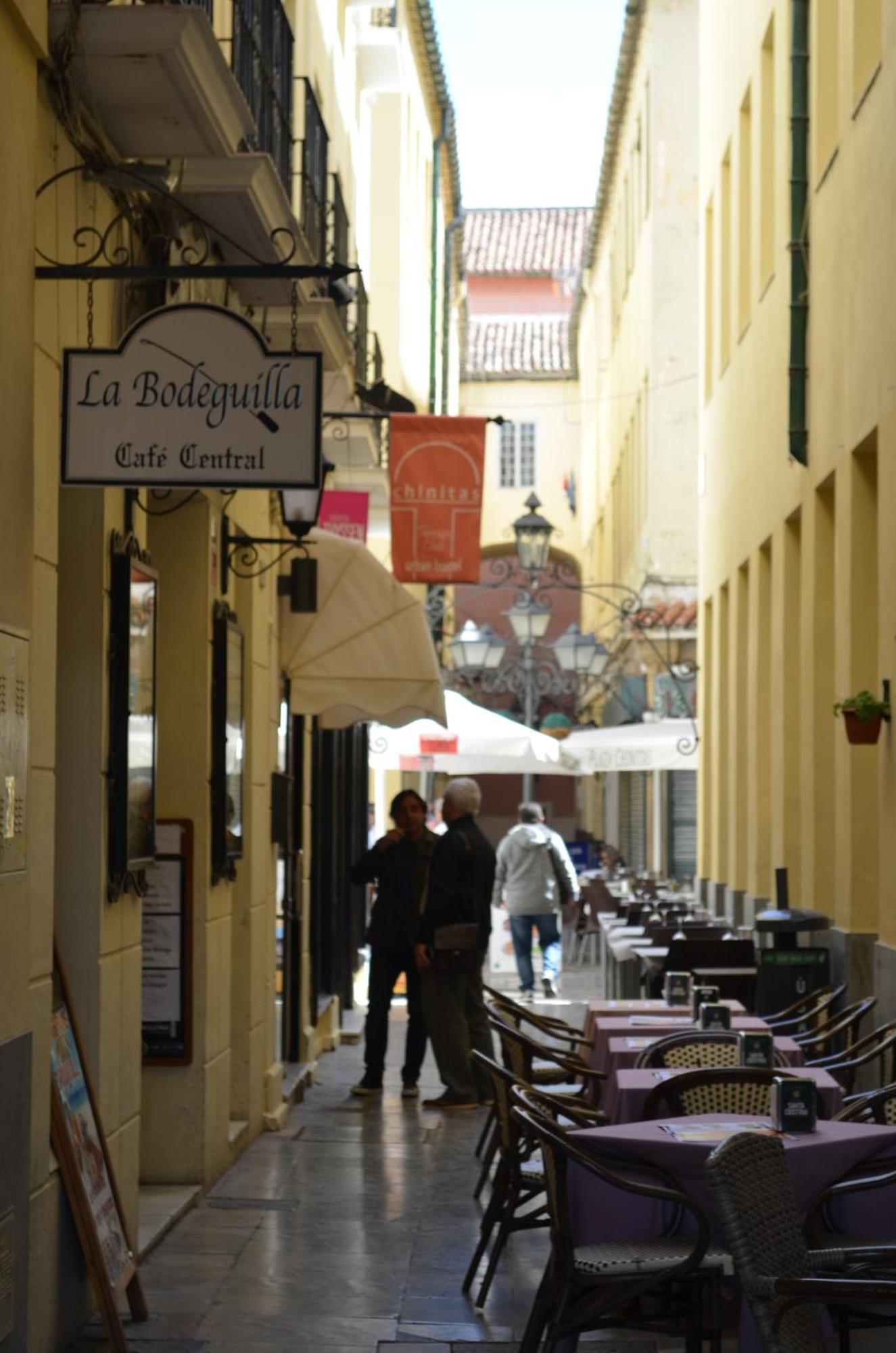 Homely Malaga Plaza Montano المظهر الخارجي الصورة