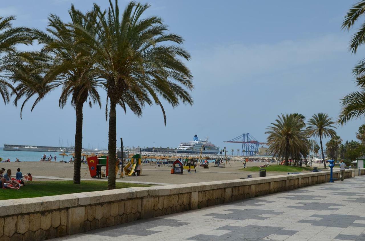 Homely Malaga Plaza Montano المظهر الخارجي الصورة